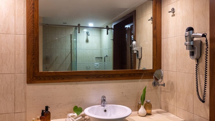 Giannoulis – Cavo Spada Luxury Sports & Leisure Resort & Spa